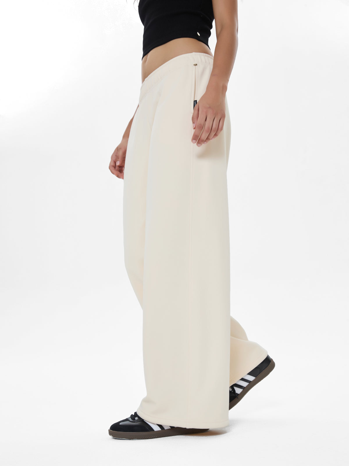 Cubby Low-Rise Sweatpants