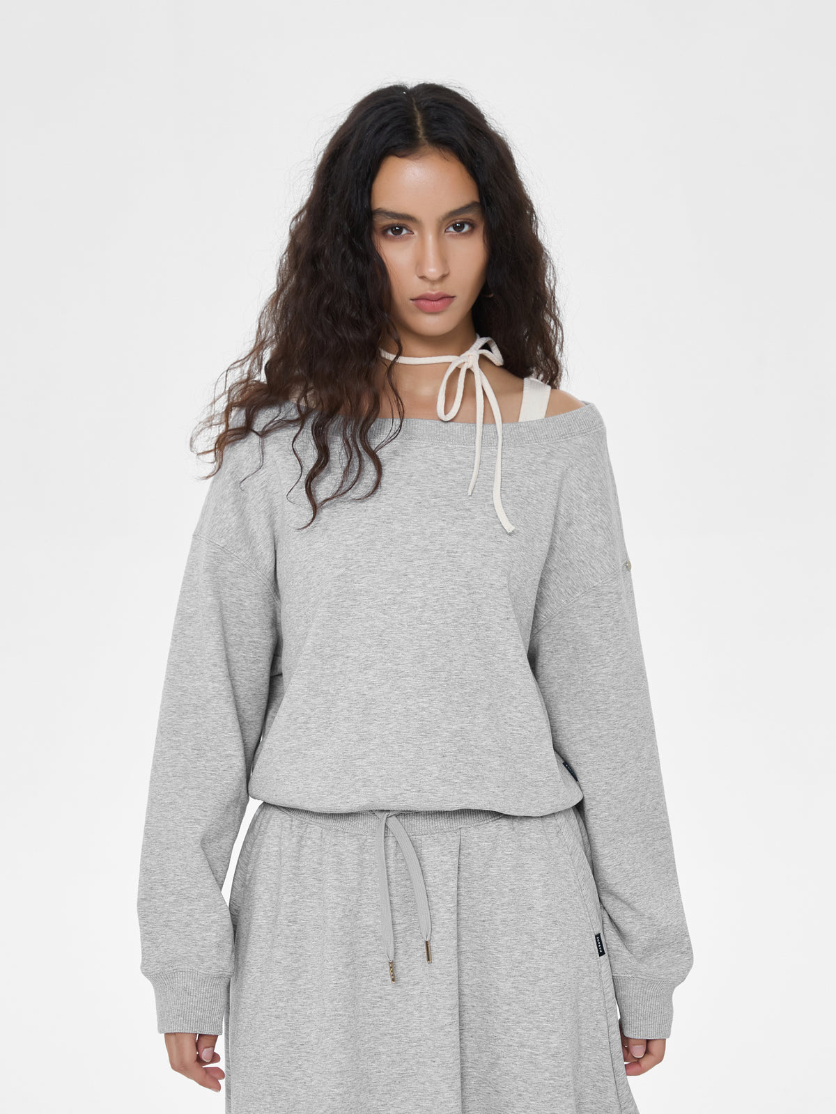 Cubby Off-Shoulder Sweatshirt
