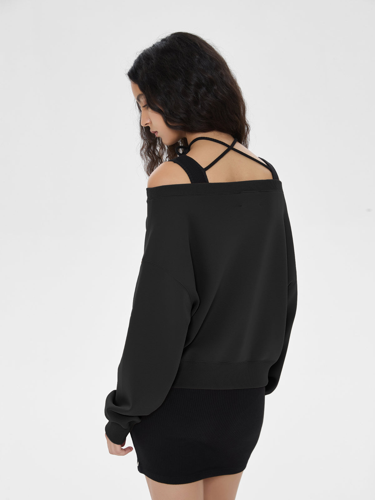 Cubby Off-Shoulder Sweatshirt