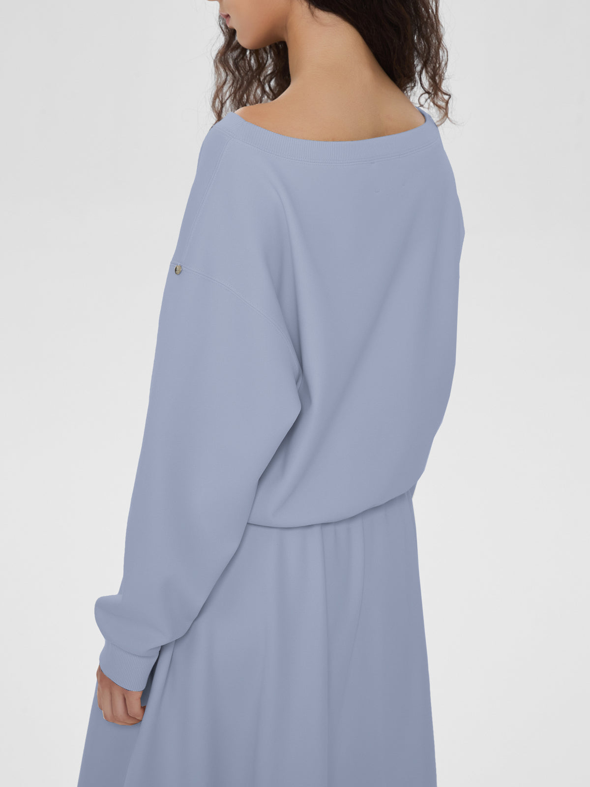 Cubby Off-Shoulder Sweatshirt