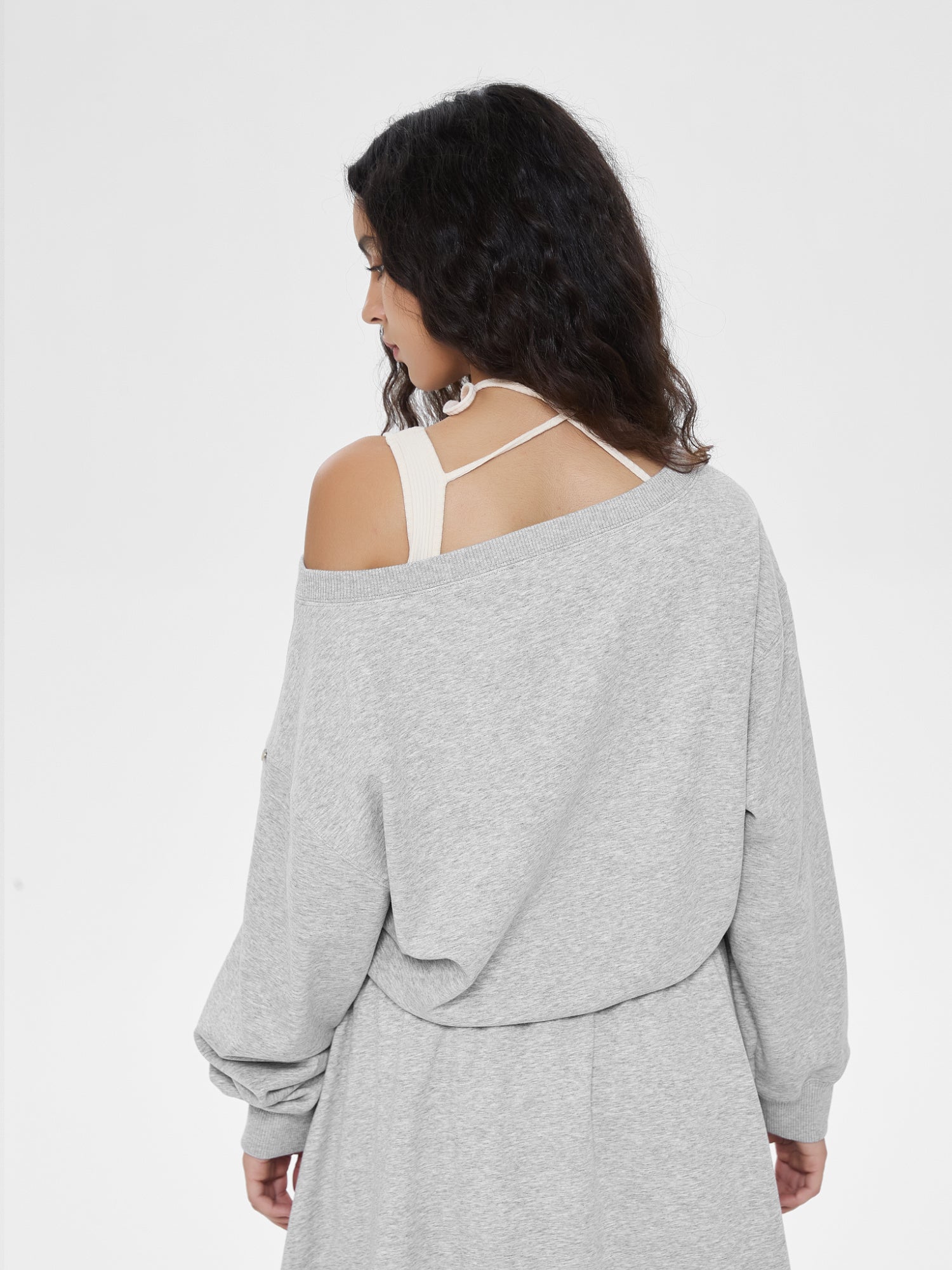 Cubby Off-Shoulder Sweatshirt