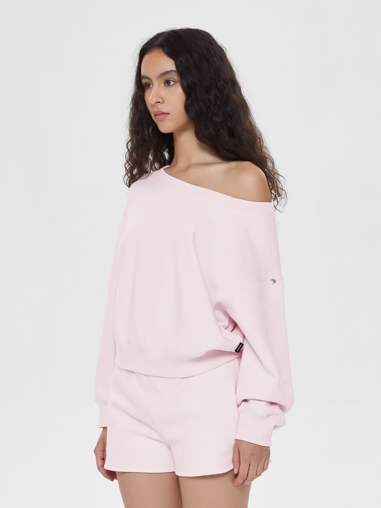 Cubby Off-Shoulder Sweatshirt