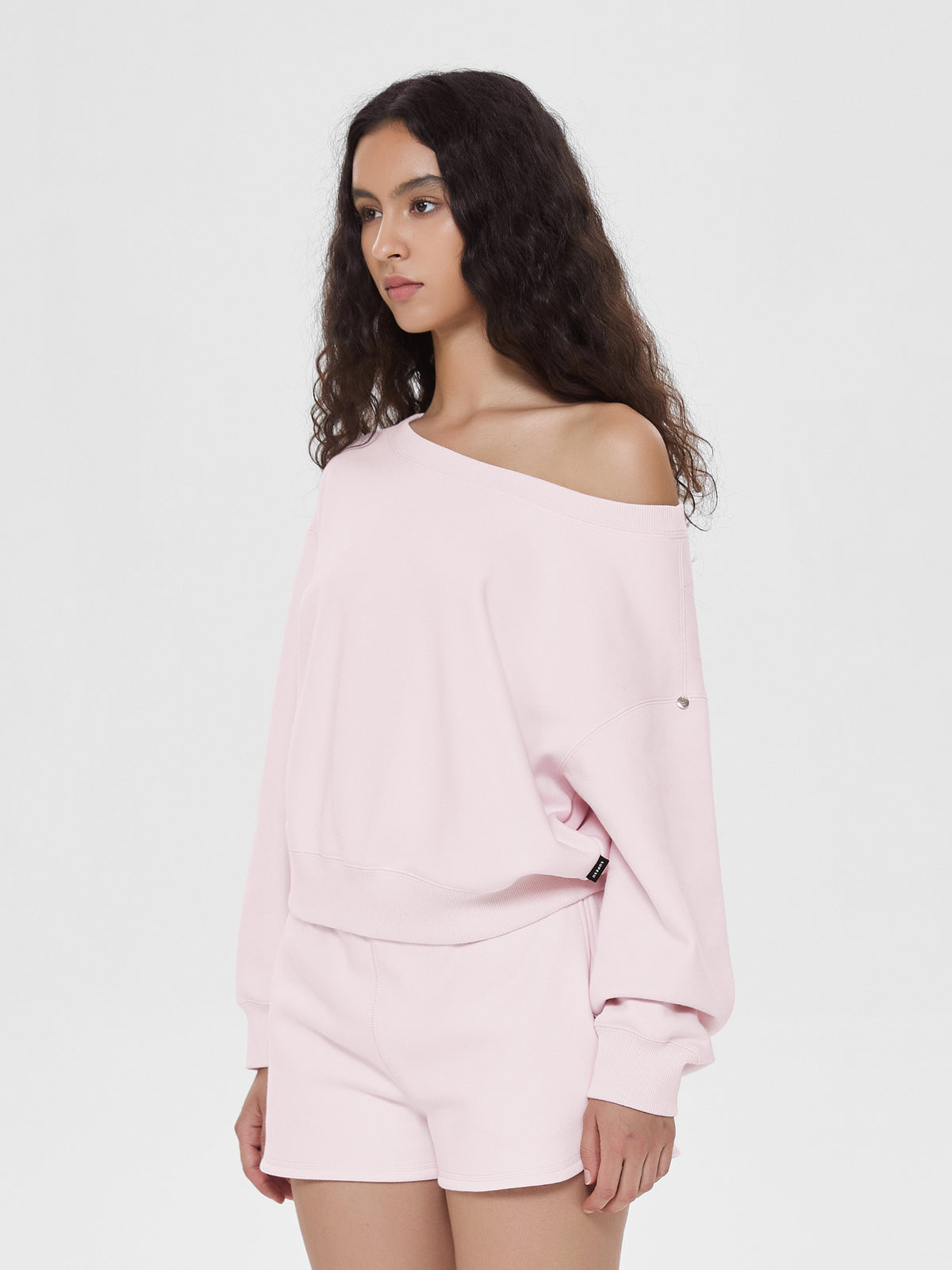 Cubby Off-Shoulder Sweatshirt