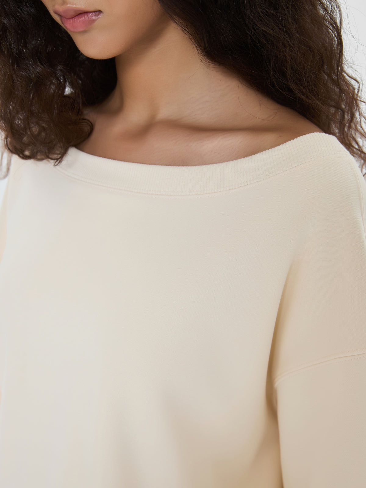 Cubby Off-Shoulder Sweatshirt
