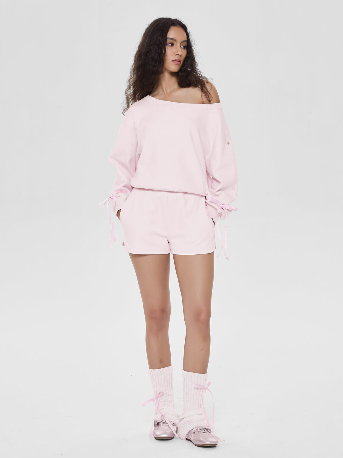 Cubby Off-Shoulder Sweatshirt