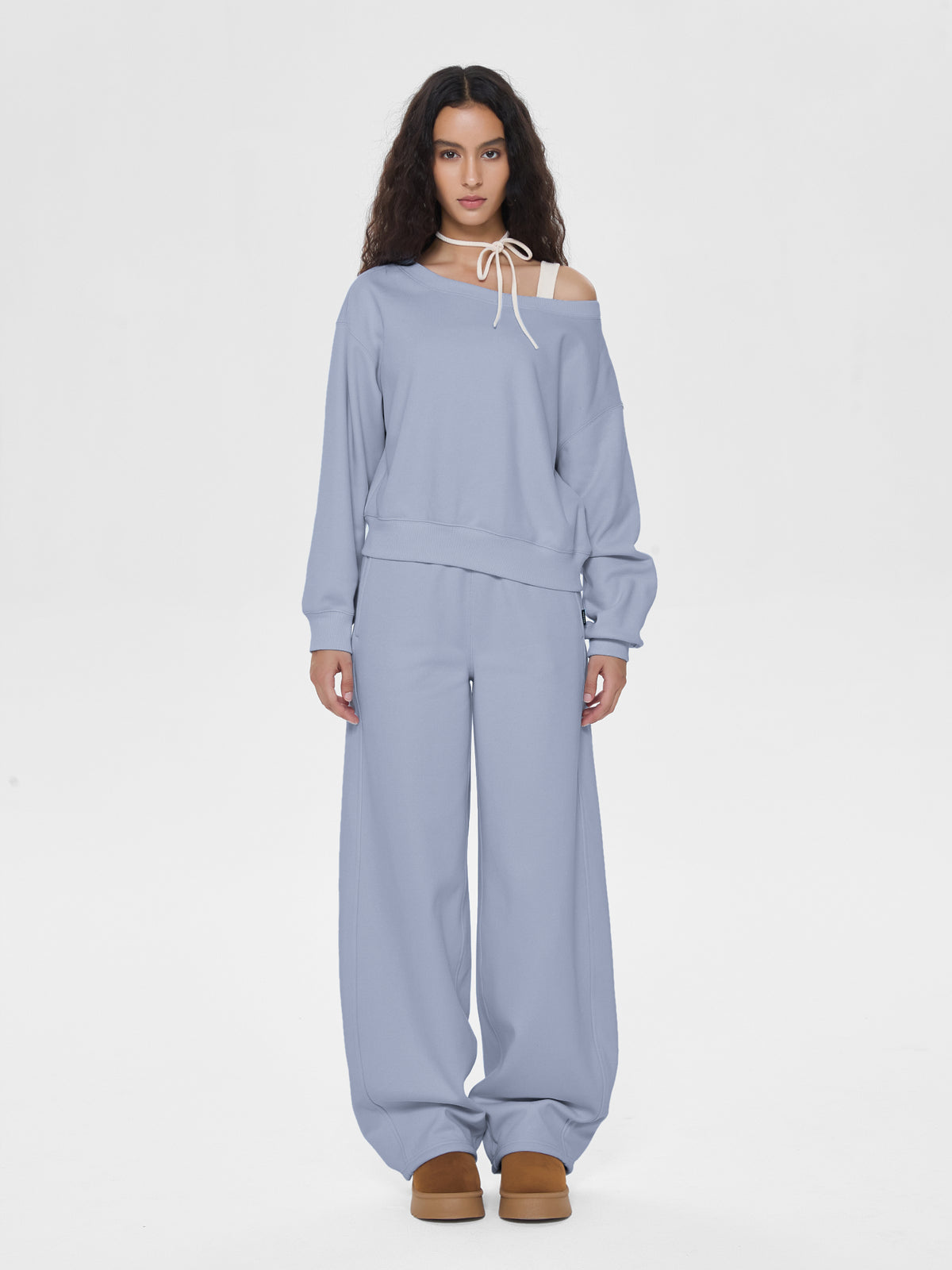 Cubby Off-Shoulder Sweatshirt