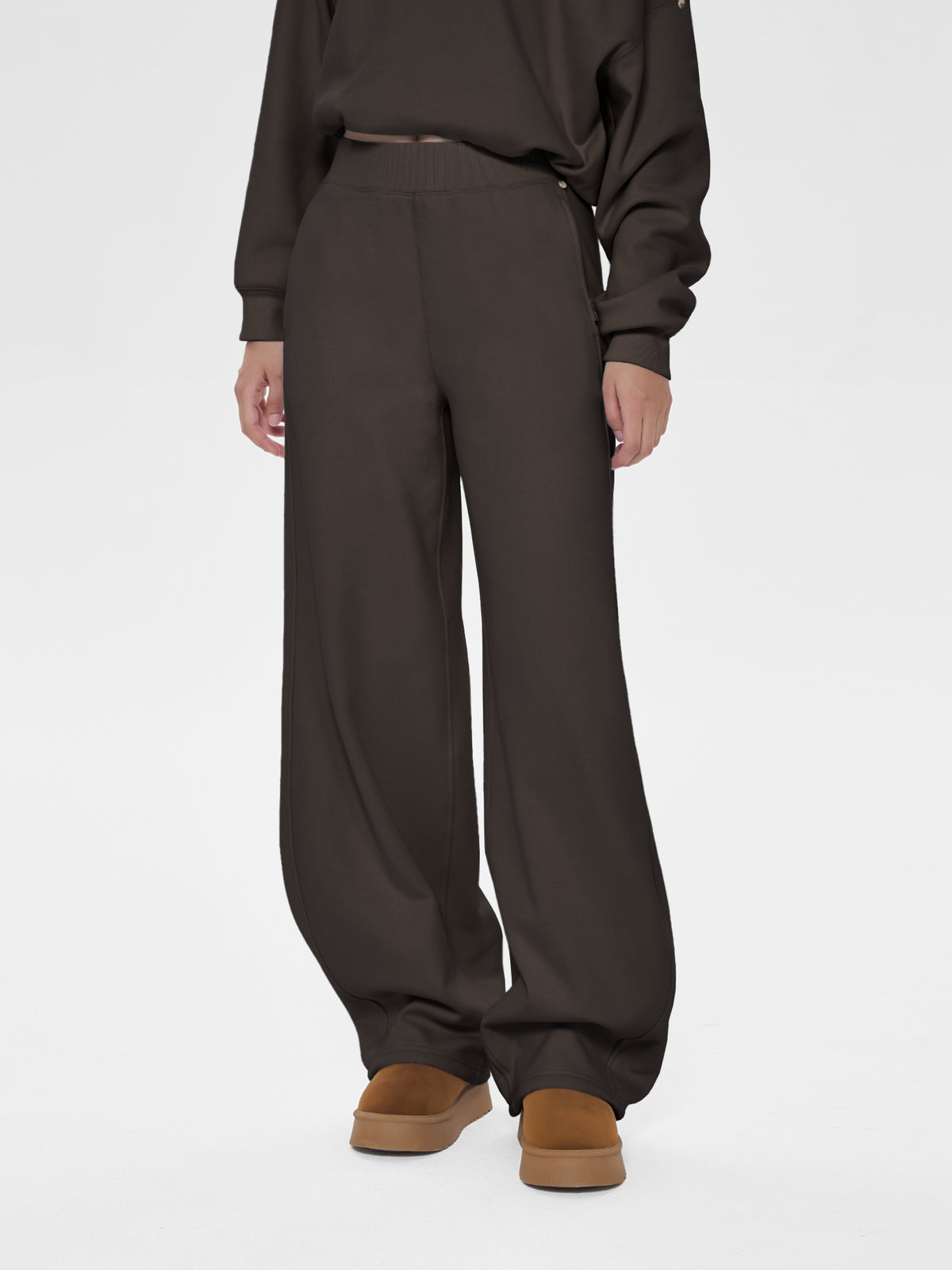 Cubby Barrel Leg Pants, High Waisted