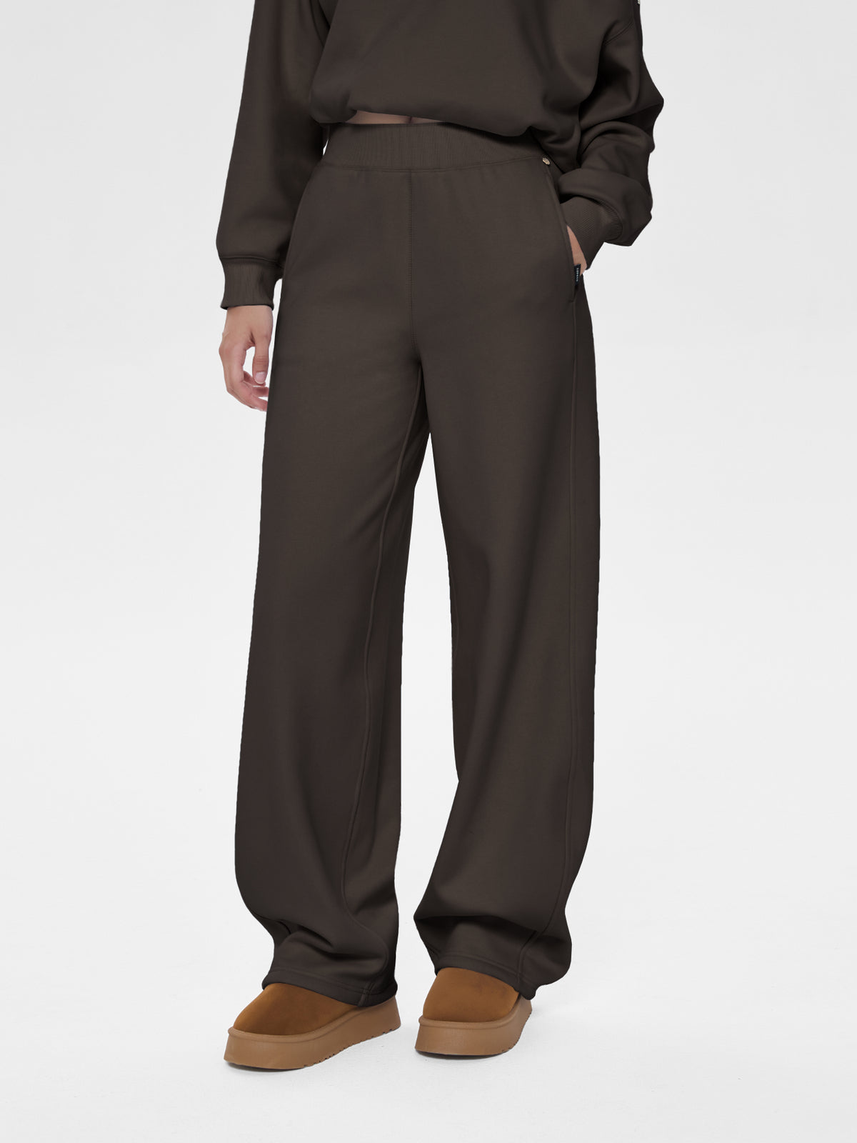 Cubby Barrel Leg Pants, High Waisted