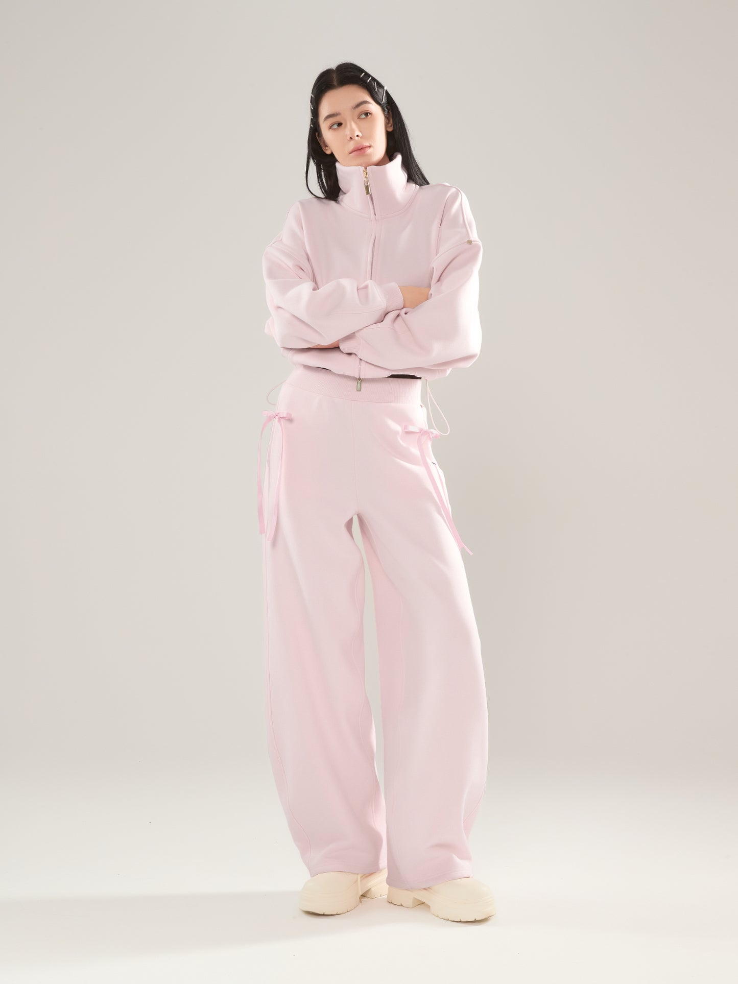 🎀 Cubby Barrel Leg Pants, High Waisted