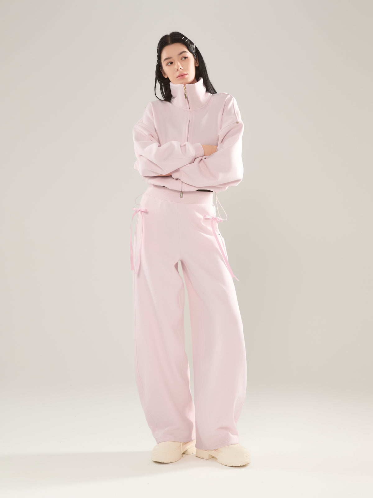 🎀 Cubby Barrel Leg Pants, High Waisted