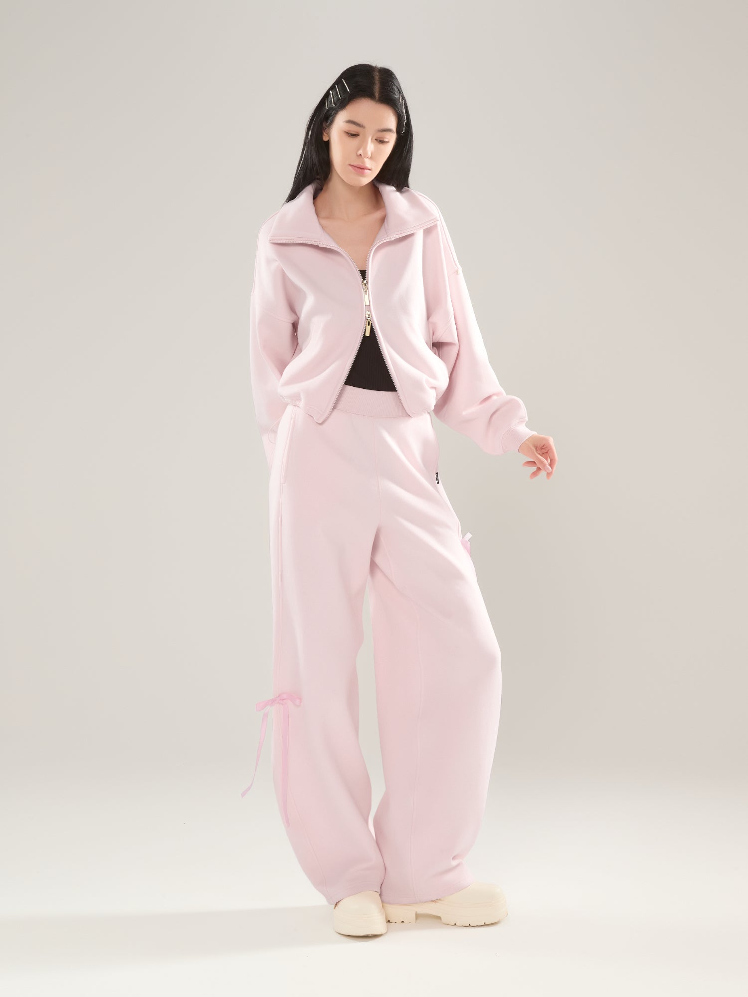 🎀 Cubby Barrel Leg Pants, High Waisted