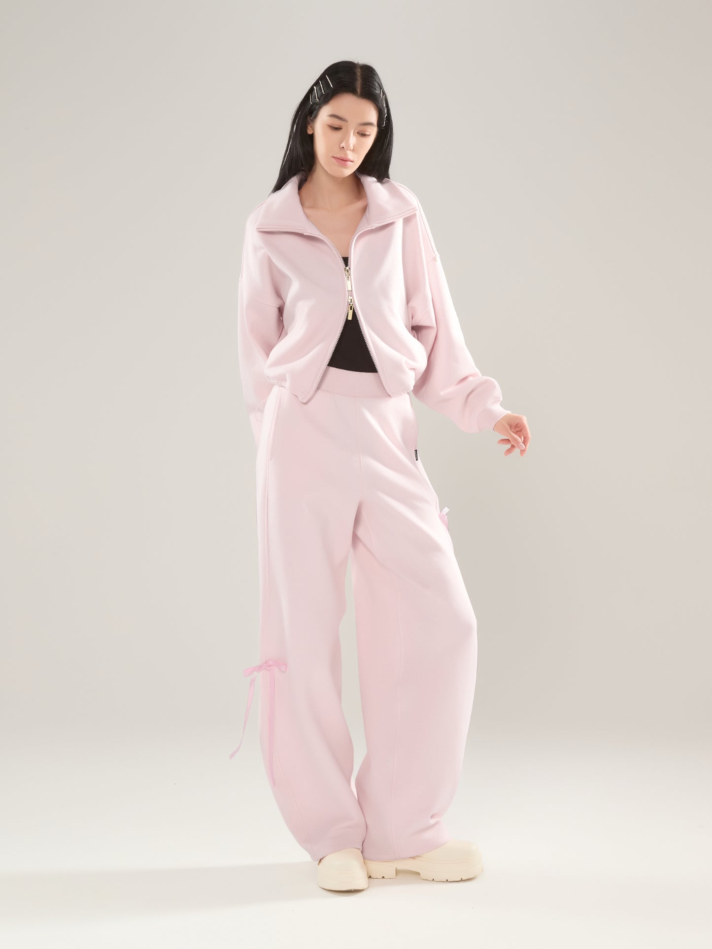 🎀 Cubby Barrel Leg Pants, High Waisted