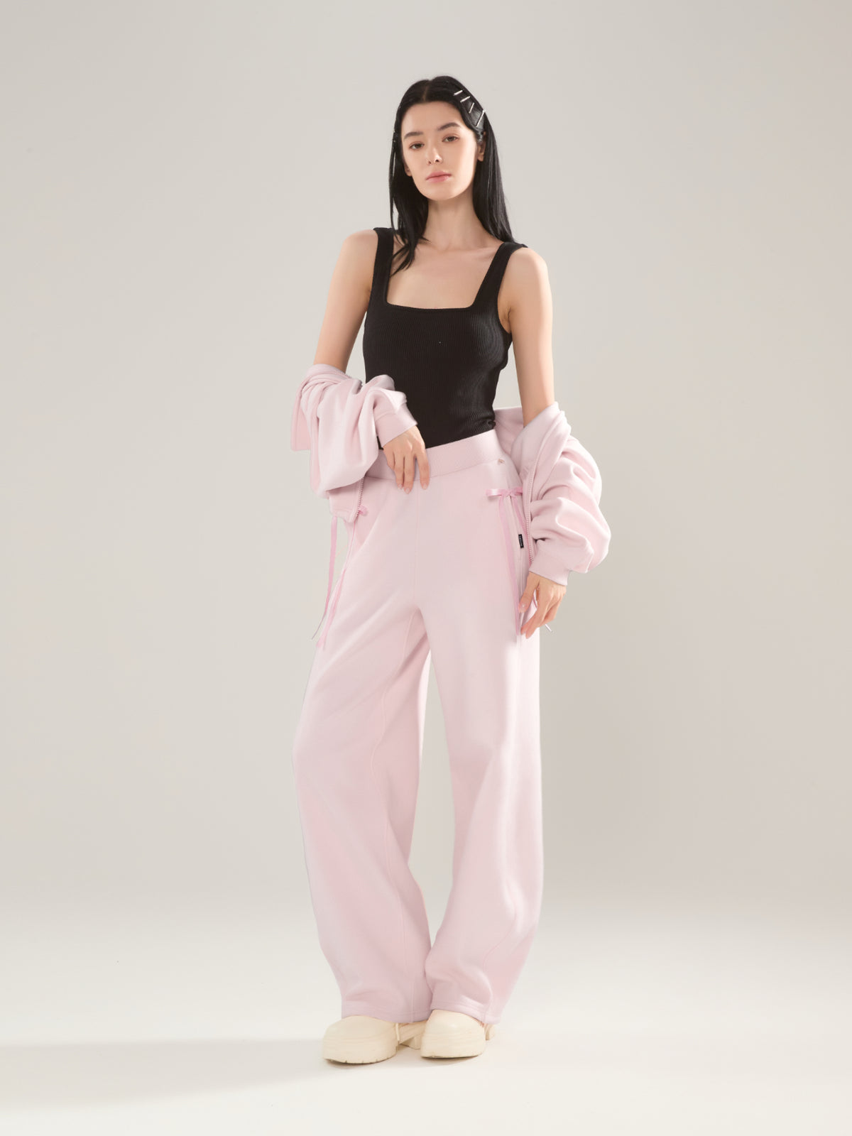 🎀 Cubby Barrel Leg Pants, High Waisted