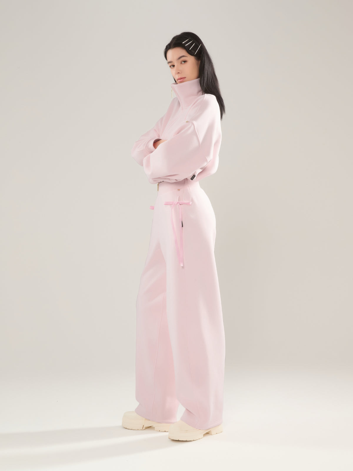 🎀 Cubby Barrel Leg Pants, High Waisted