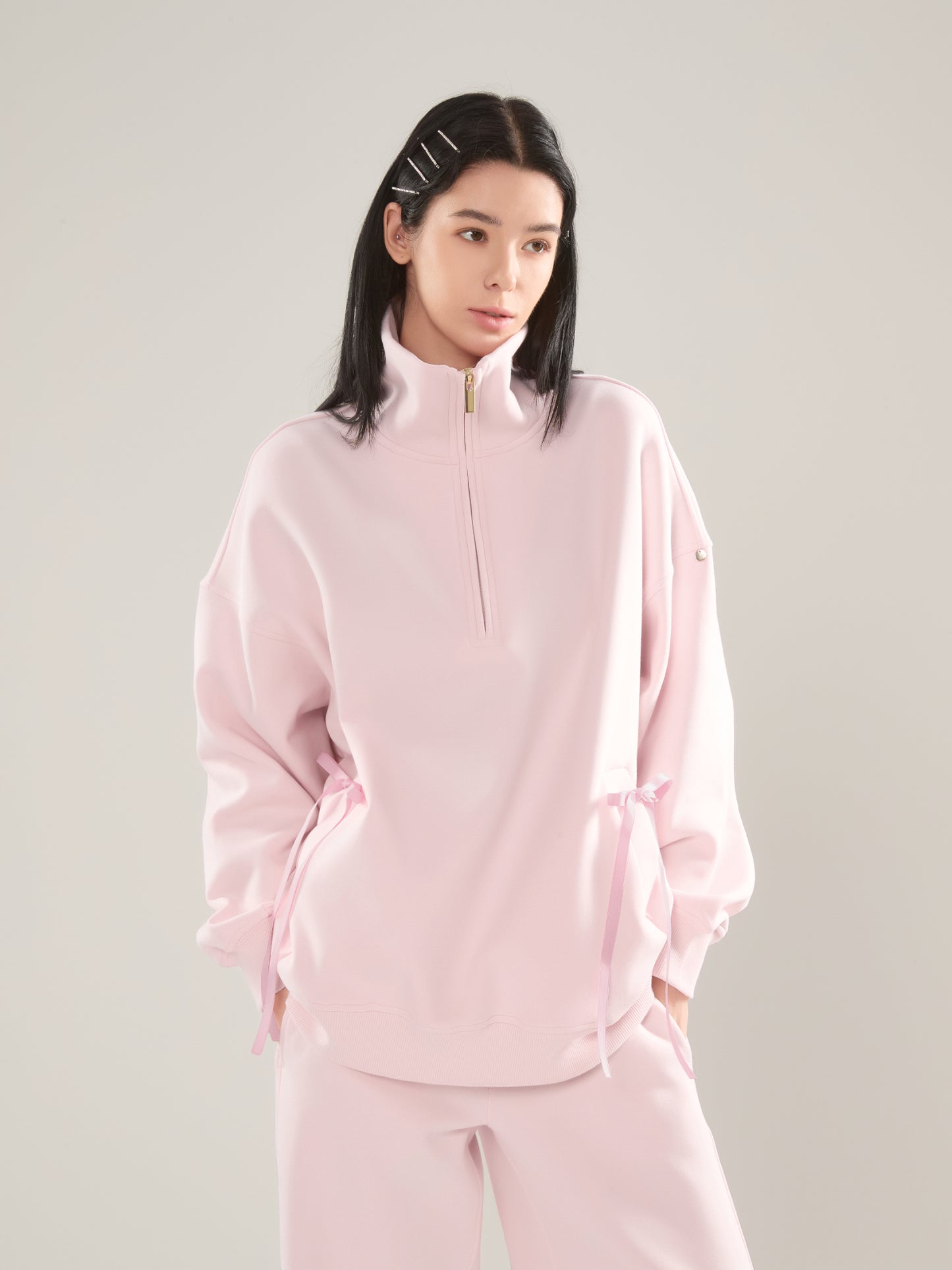 🎀 Cubby Half Zip-up Sweatshirt, Oversized