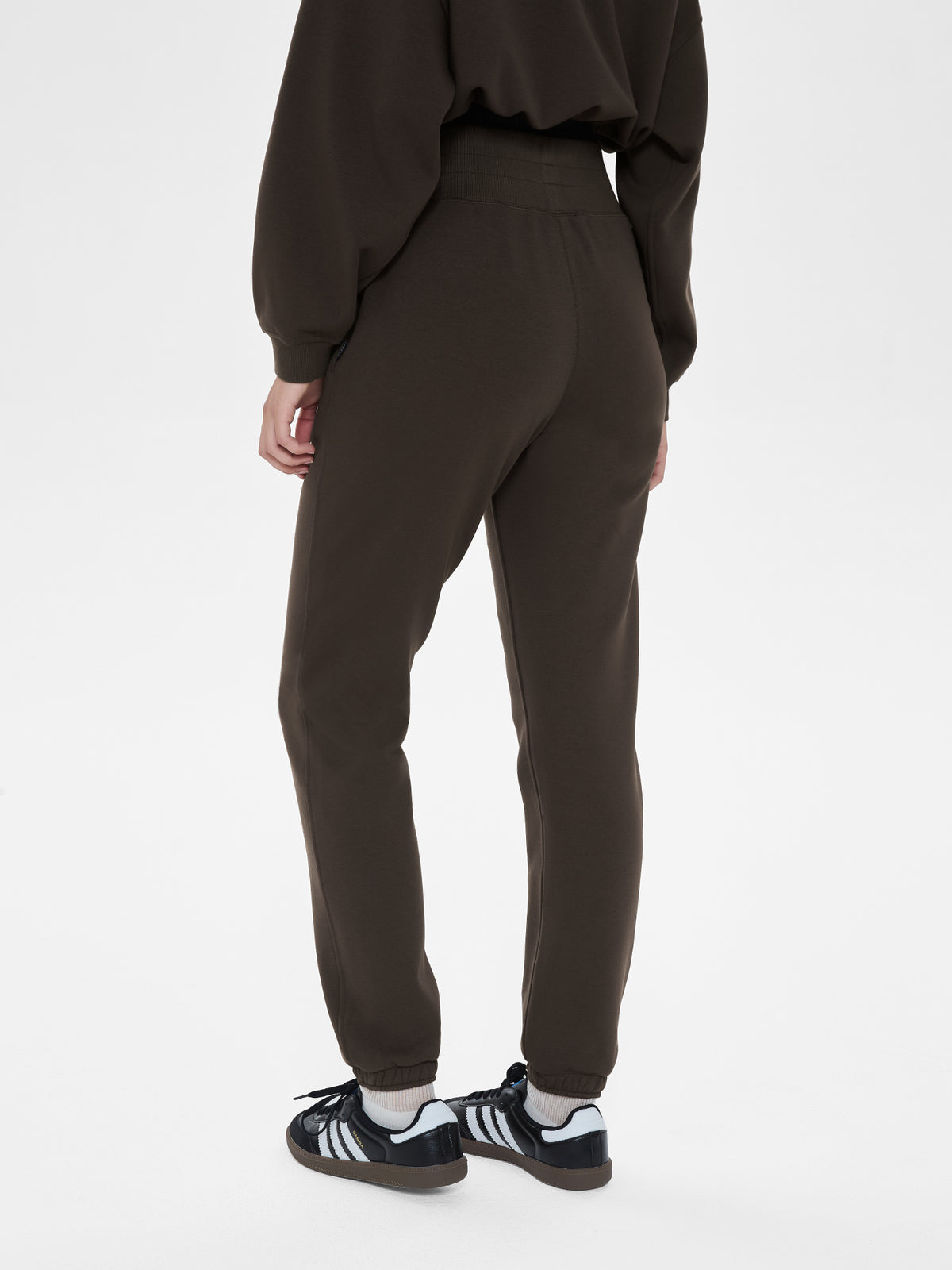 Cubby Jogger | Limited Edition