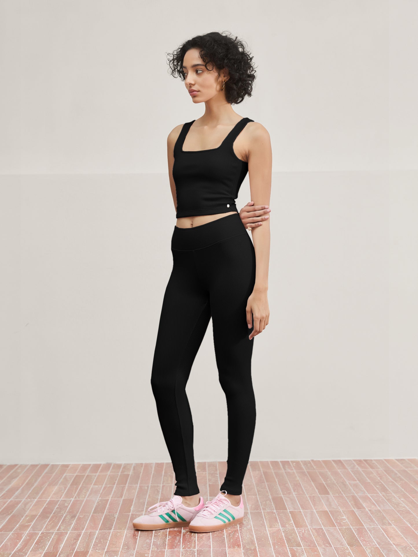 Softly Shaped Legging