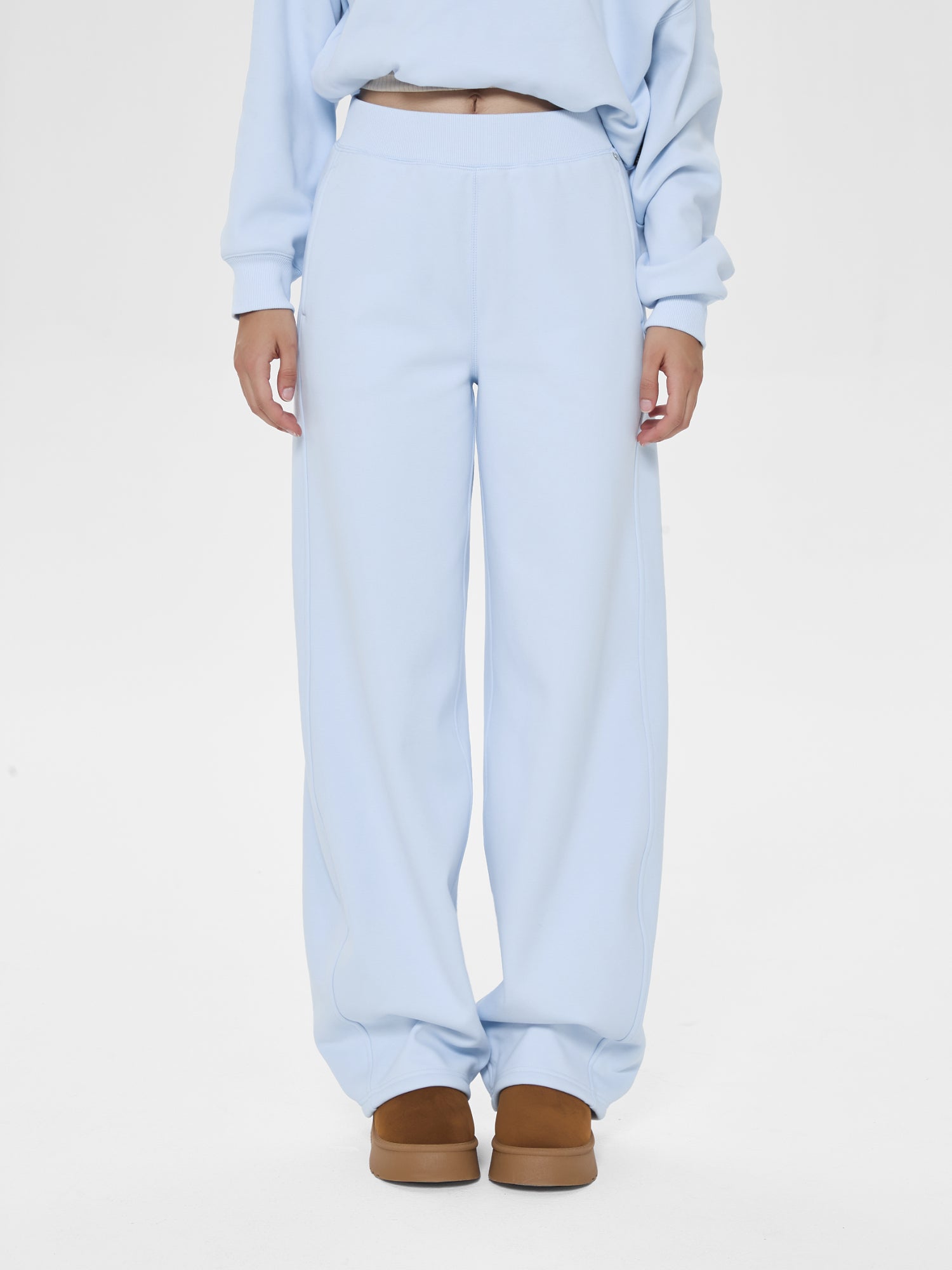 Cubby Barrel Leg Pants, High Waisted
