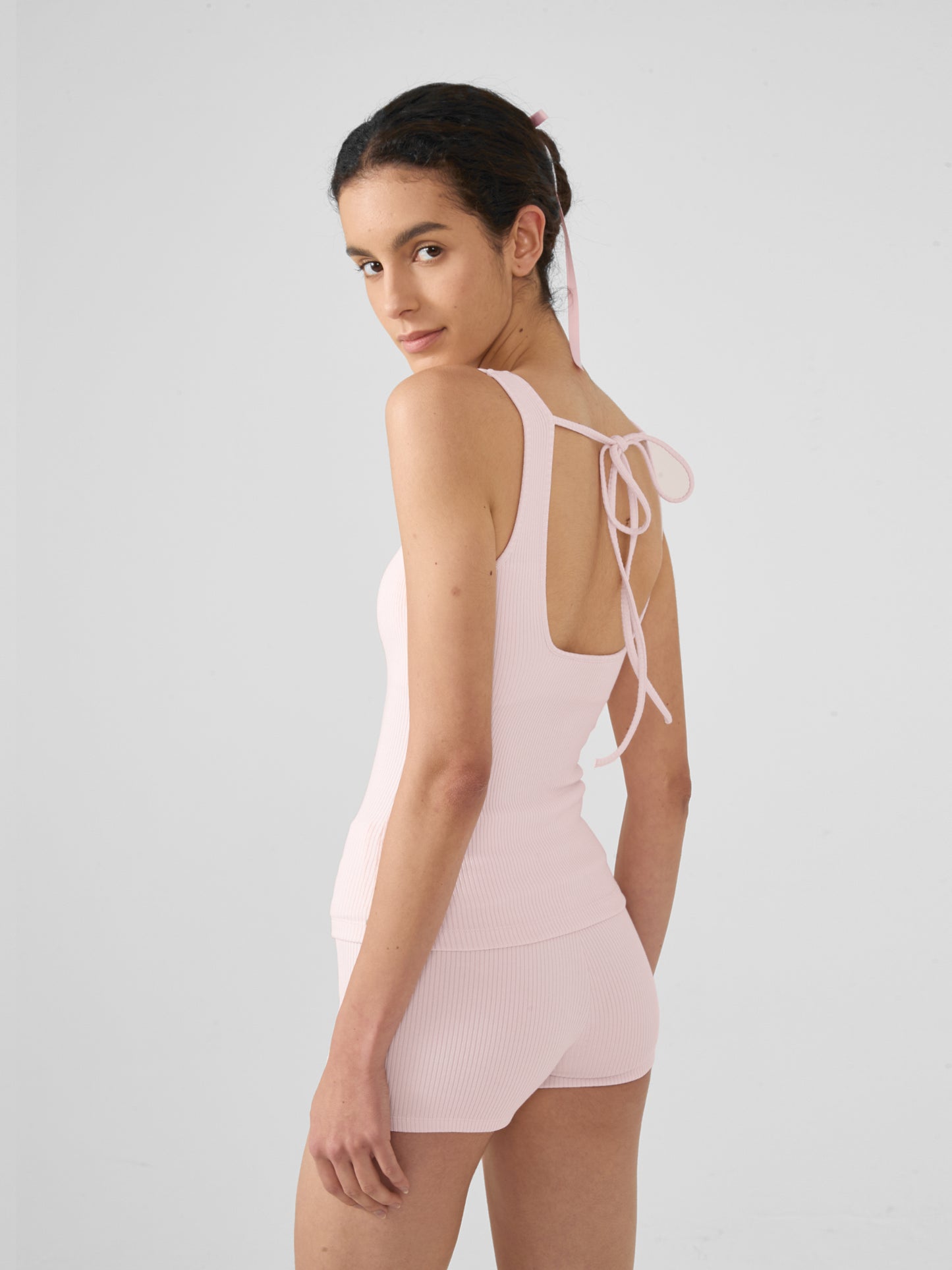 Softly Shaped Tank