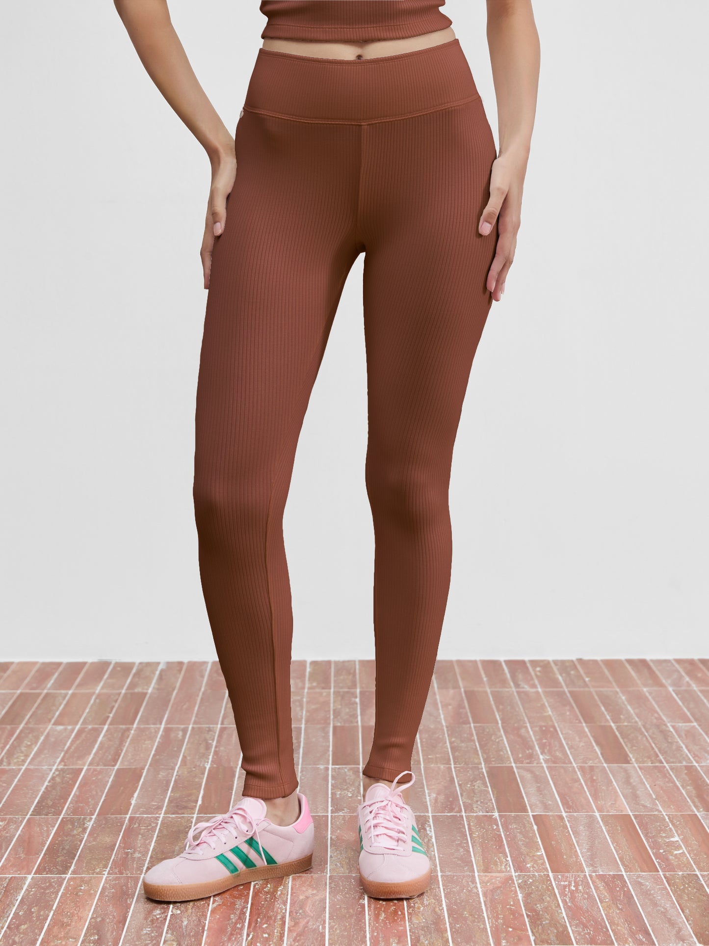 Softly Shaped Legging