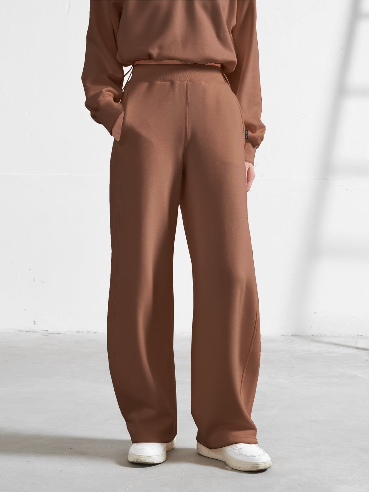 Cubby Barrel Leg Pants, High Waisted