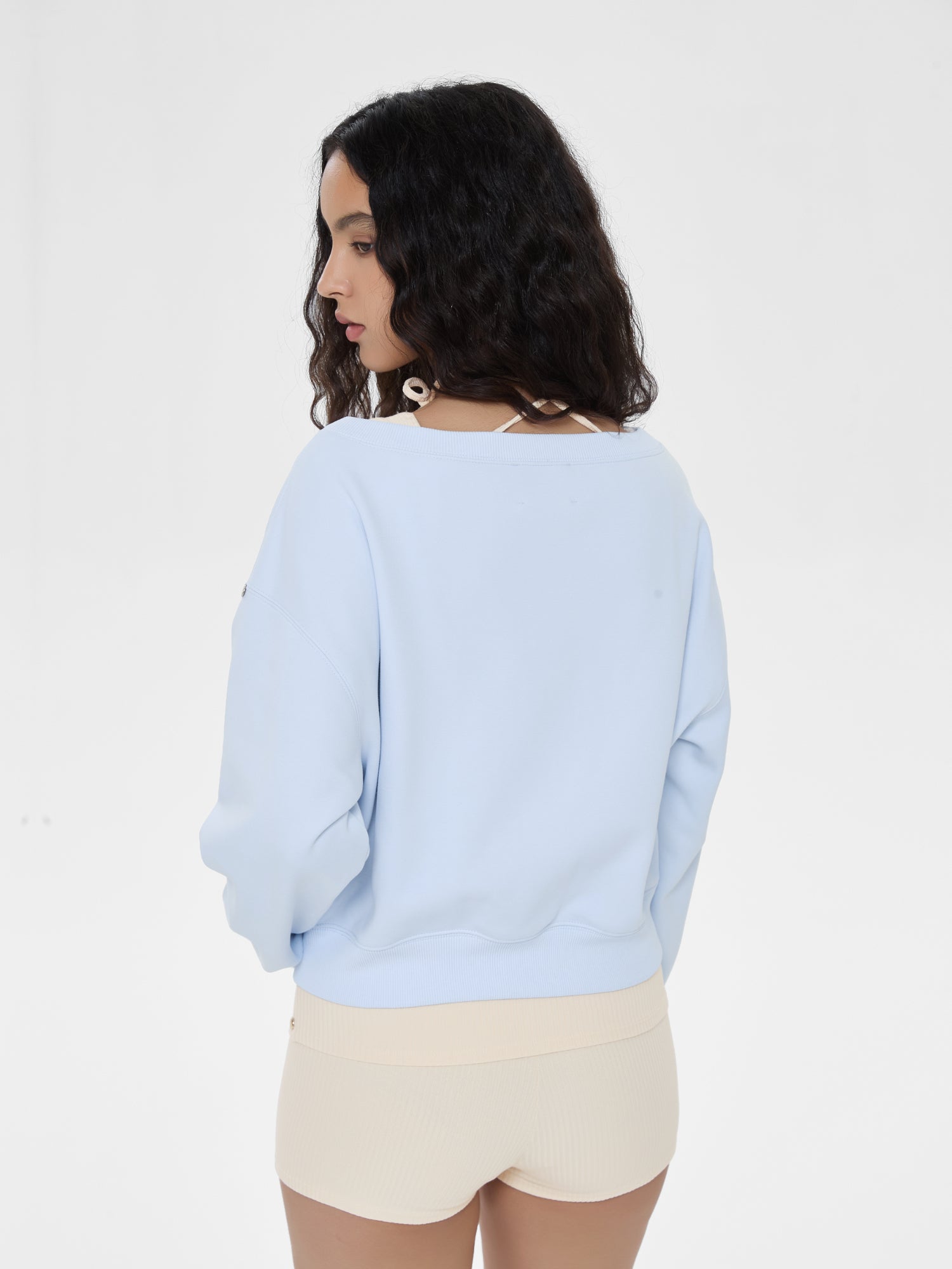 Cubby Off-Shoulder Sweatshirt