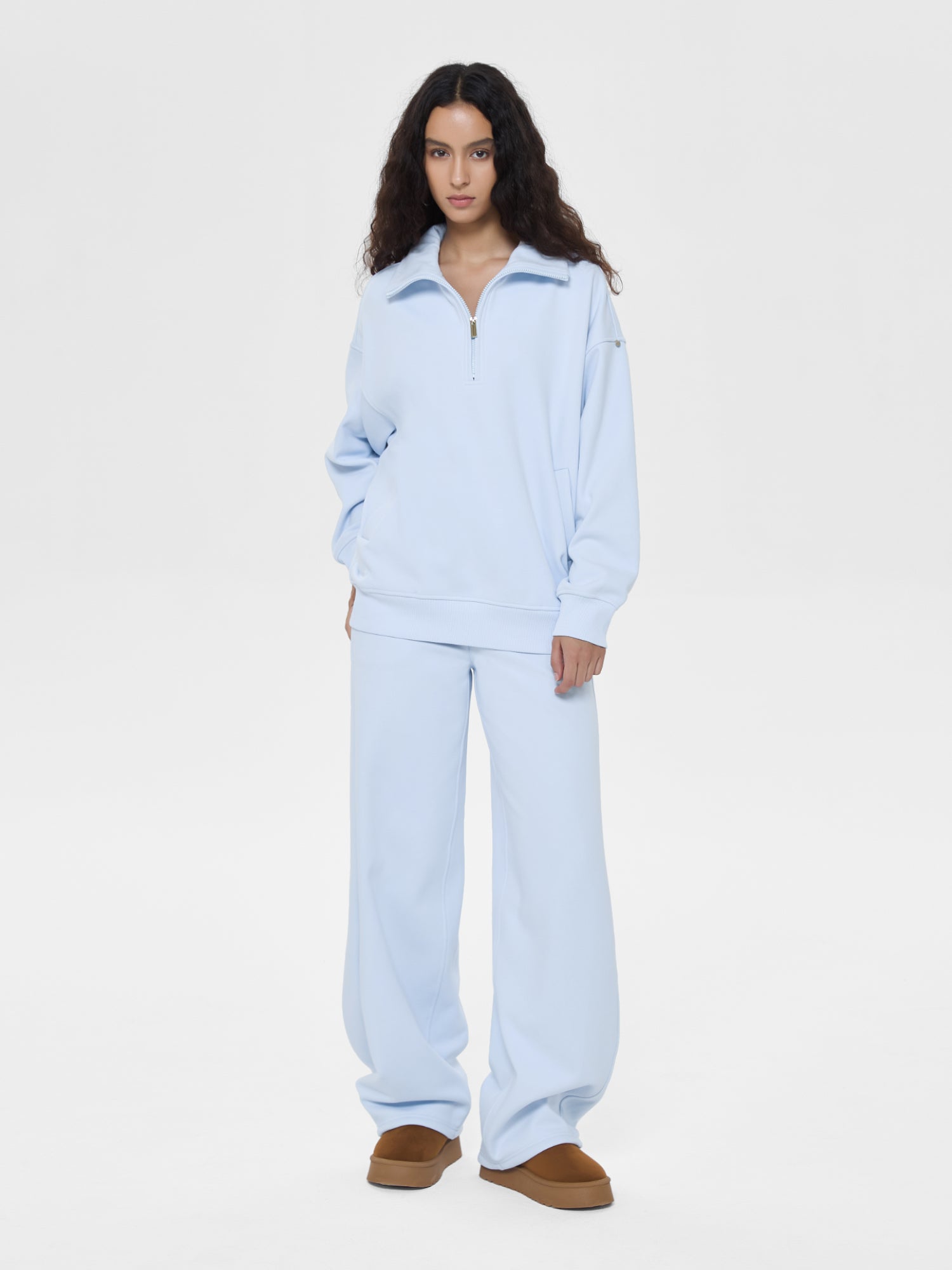 Cubby Half Zip-up Sweatshirt, Oversized