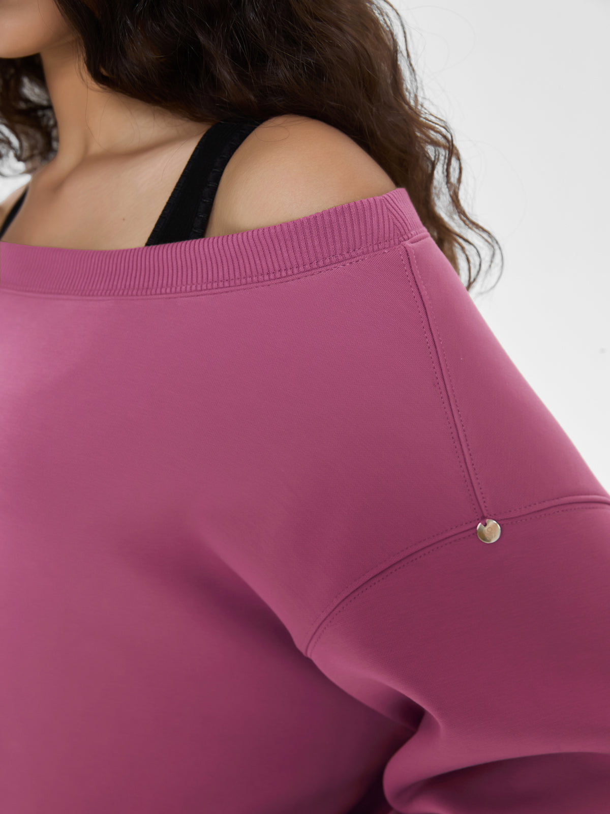 Cubby Off-Shoulder Sweatshirt