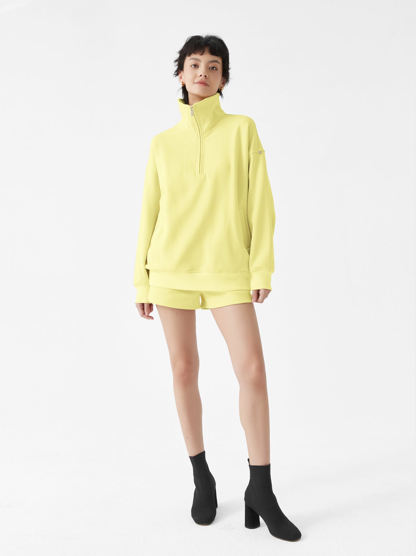 Cubby Half Zip-up Sweatshirt, Oversized