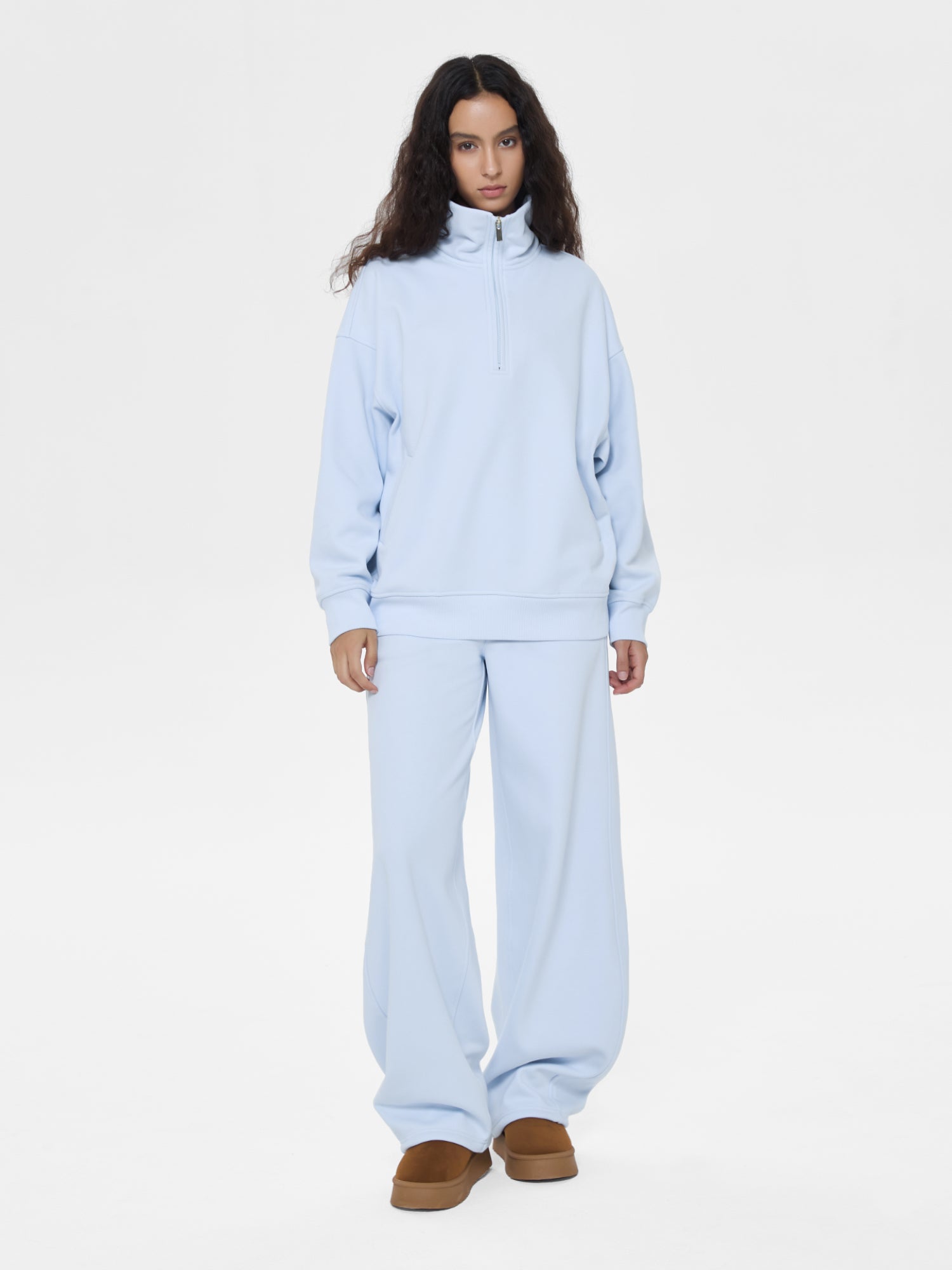 Cubby Half Zip-up Sweatshirt, Oversized