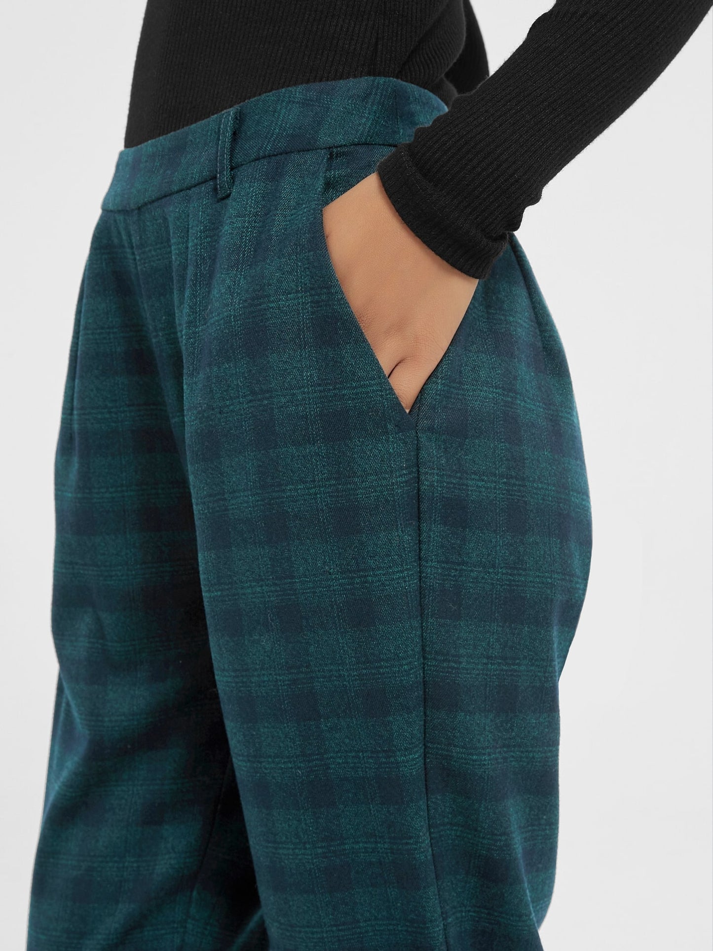 Lofty Plaid Trousers