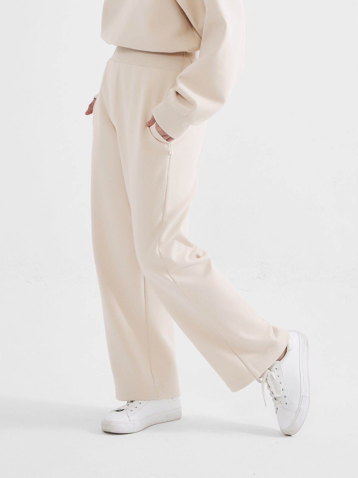Cubby Sweatpants