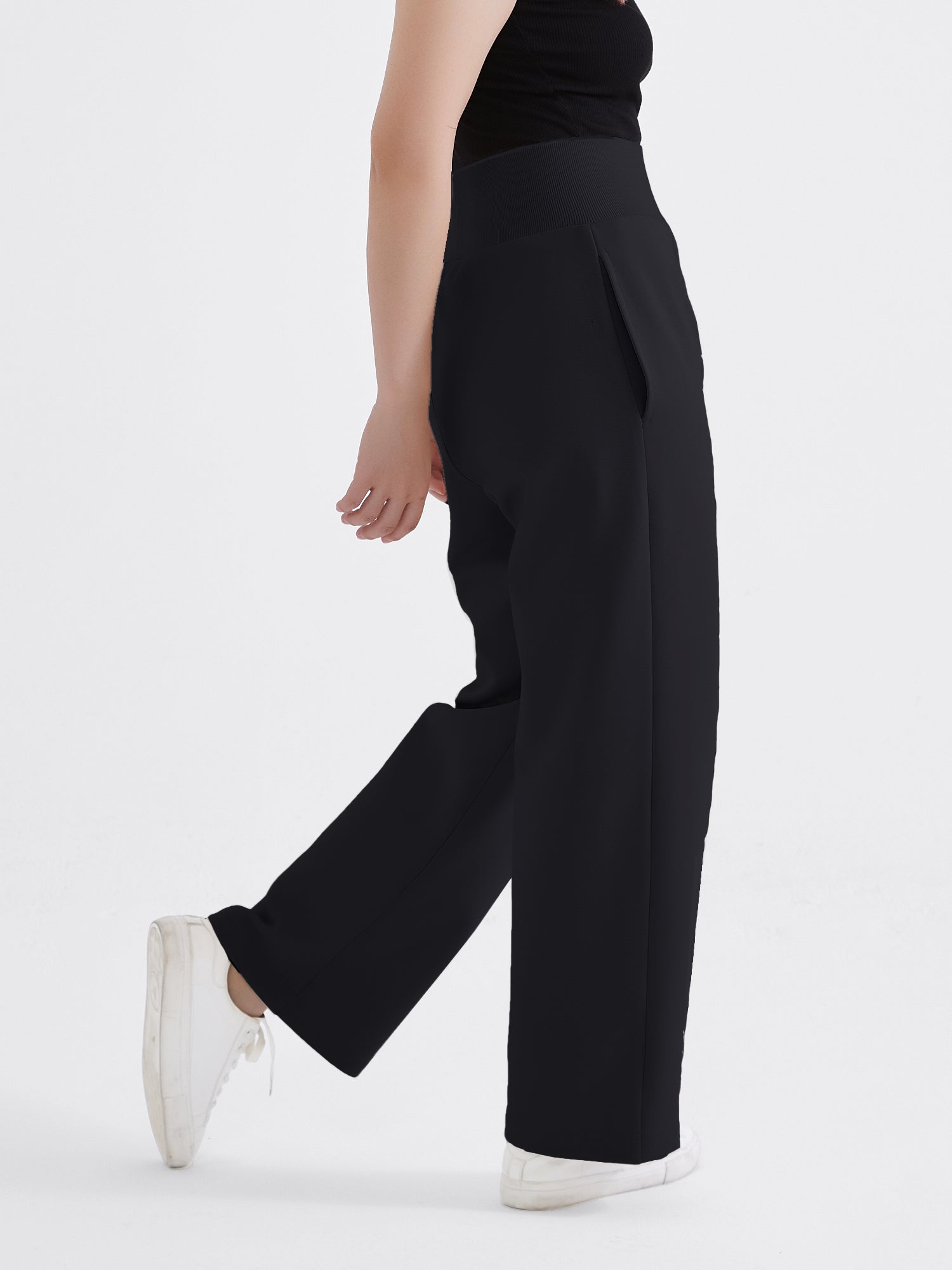 Cubby Sweatpants