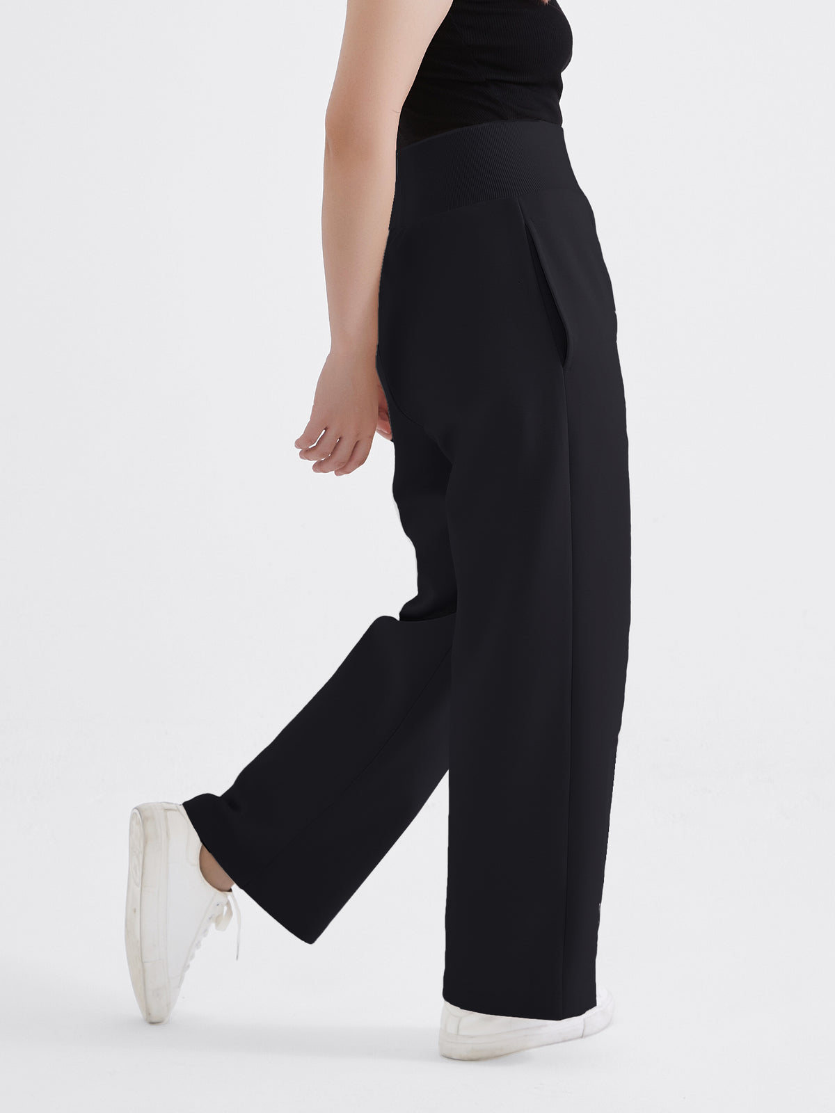 Cubby Sweatpants