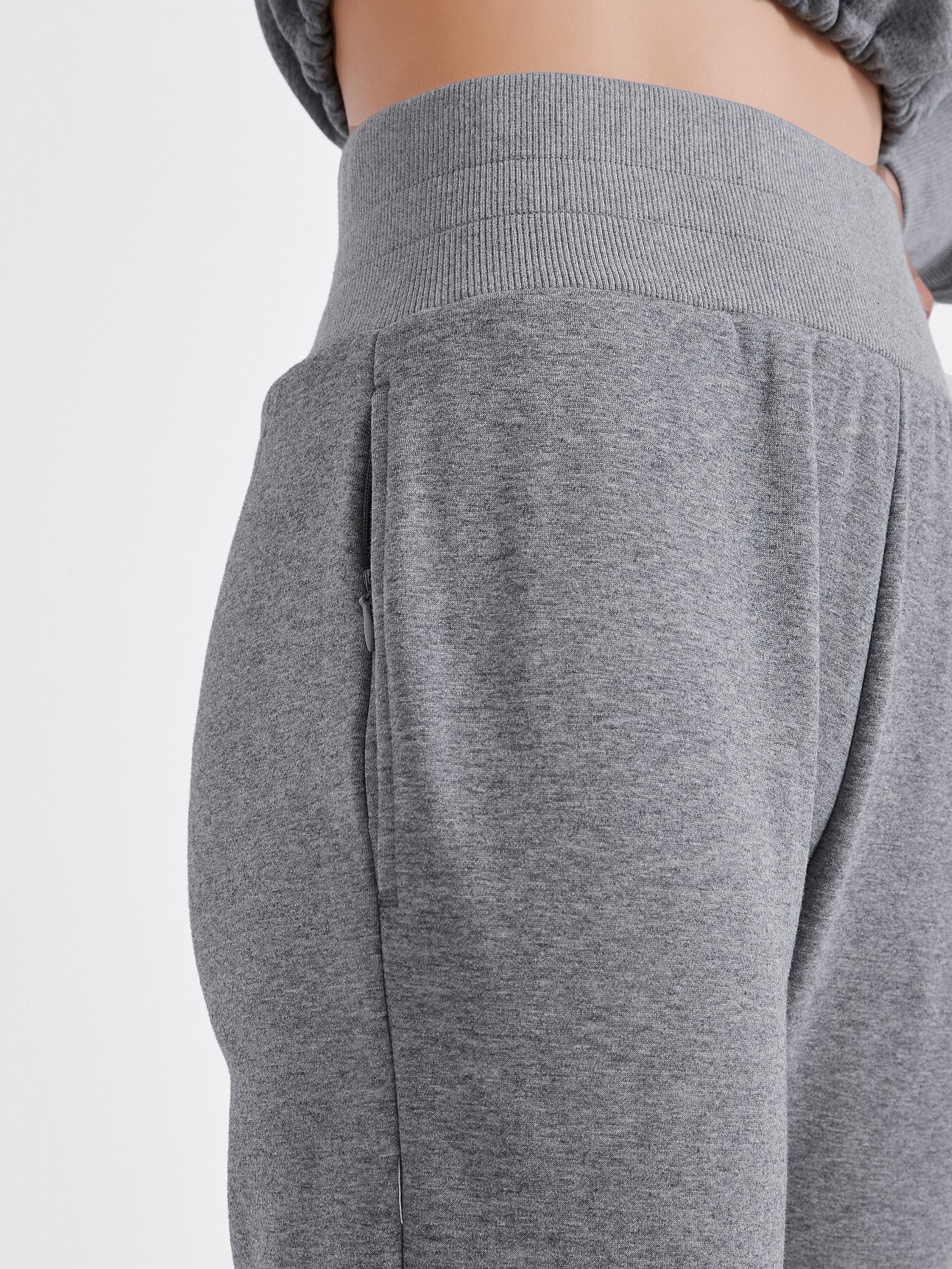 Cubby Jogger